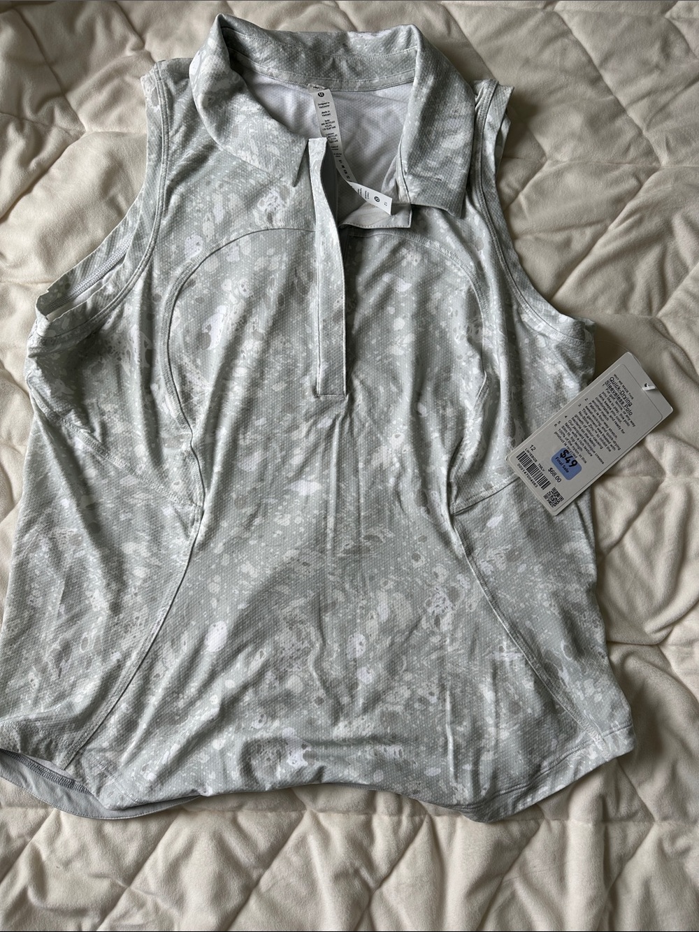 lululemon athletica Light Gray Printed Sleeveless Polo Tank